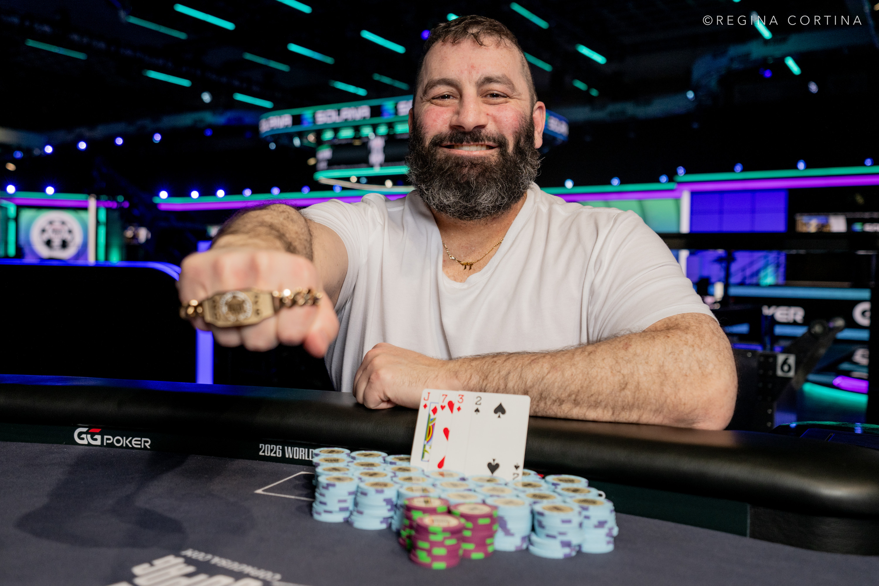 J9九游会真人 - 「双面牌桌」的疯狂：Justin Fawcett 如何在 WSOP 赢得唯一双底池锦标赛 - J9九游会真人